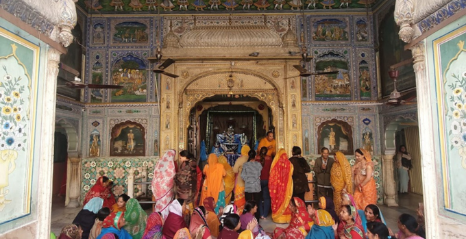 Radha Gopinathji Temple - vrindavan rasamrit